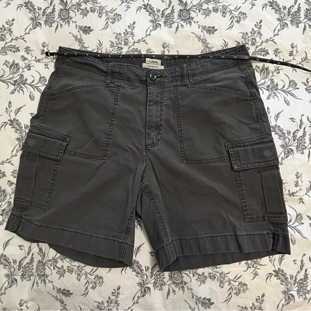 LL Bean Favorite Fit Cargo Shorts
